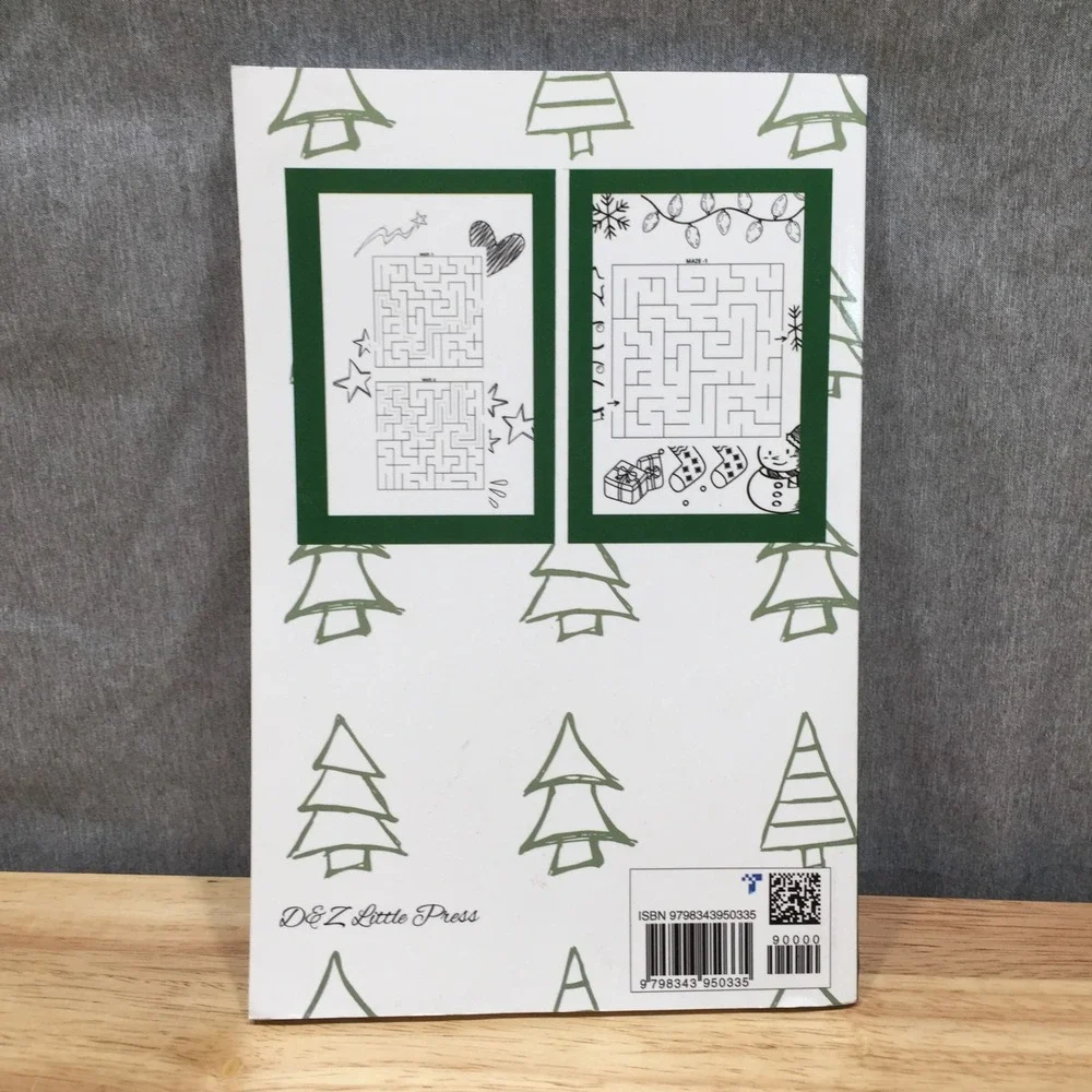 D&Z Little Press Kids Activity Book Christmas Mazes Puzzles 6x9 White Excellent